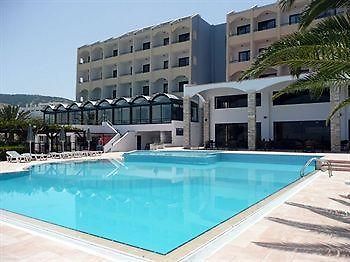 Electra Beach Hotel Karpathos Island Eksteriør billede
